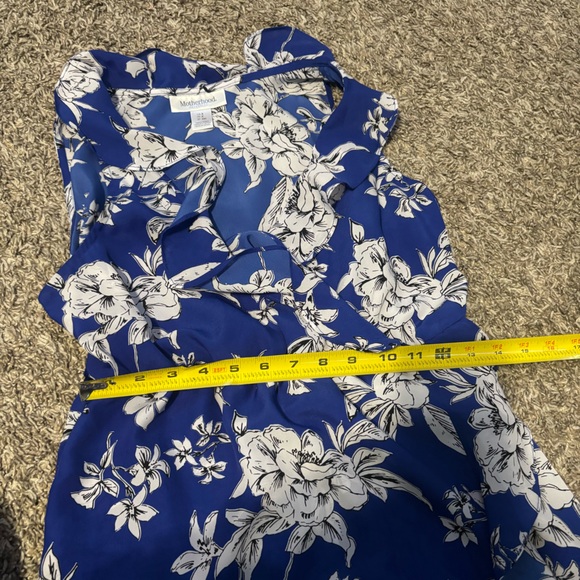 Motherhood Blue Floral Maternity Blouse - Picture 5 of 8